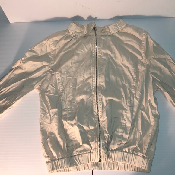 Creme color light weight bomber jacket - Picture 2 of 5